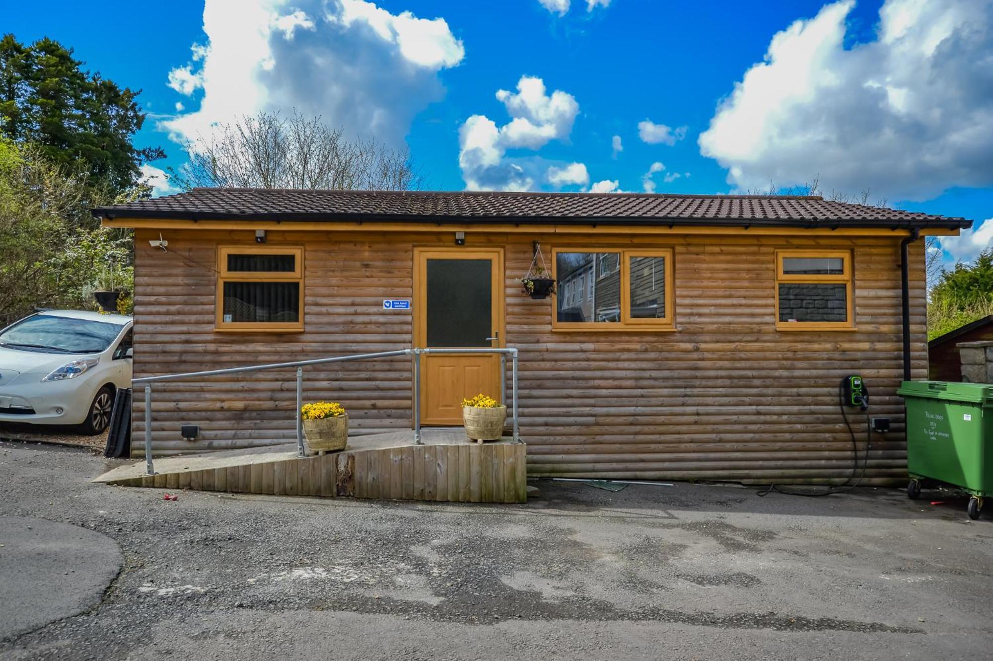 Cosy Cabin Perfect To Explore Apartment Garnant Luaran gambar
